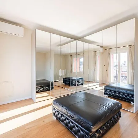 Palazzo Artisti 270mq Penthouse 4 Bedr Jacuzzi *