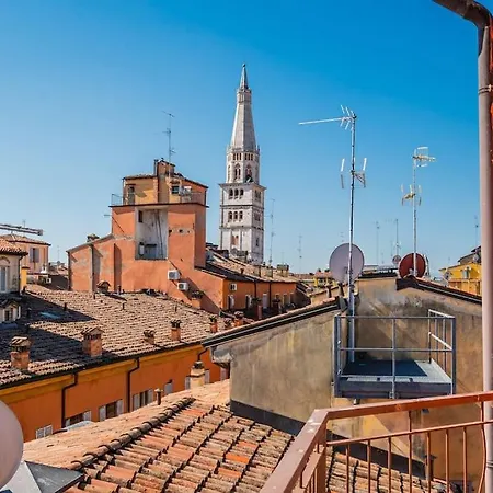 Palazzo Artisti 270mq Penthouse 4 Bedr Jacuzzi Apartment *